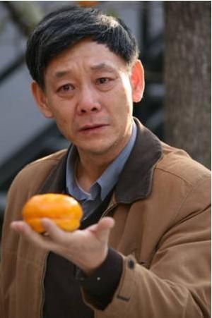 娱乐圈|他是国家一级演员，玩金条长大，住上亿四合院，今儿子是他的骄傲