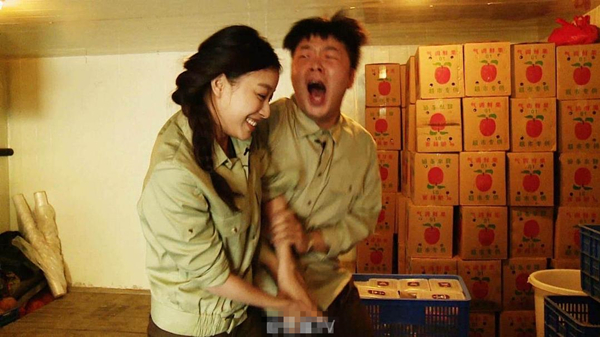 郑爽|费启鸣人设翻车？上节目谎话张口就来，郑爽的评价一针见血！