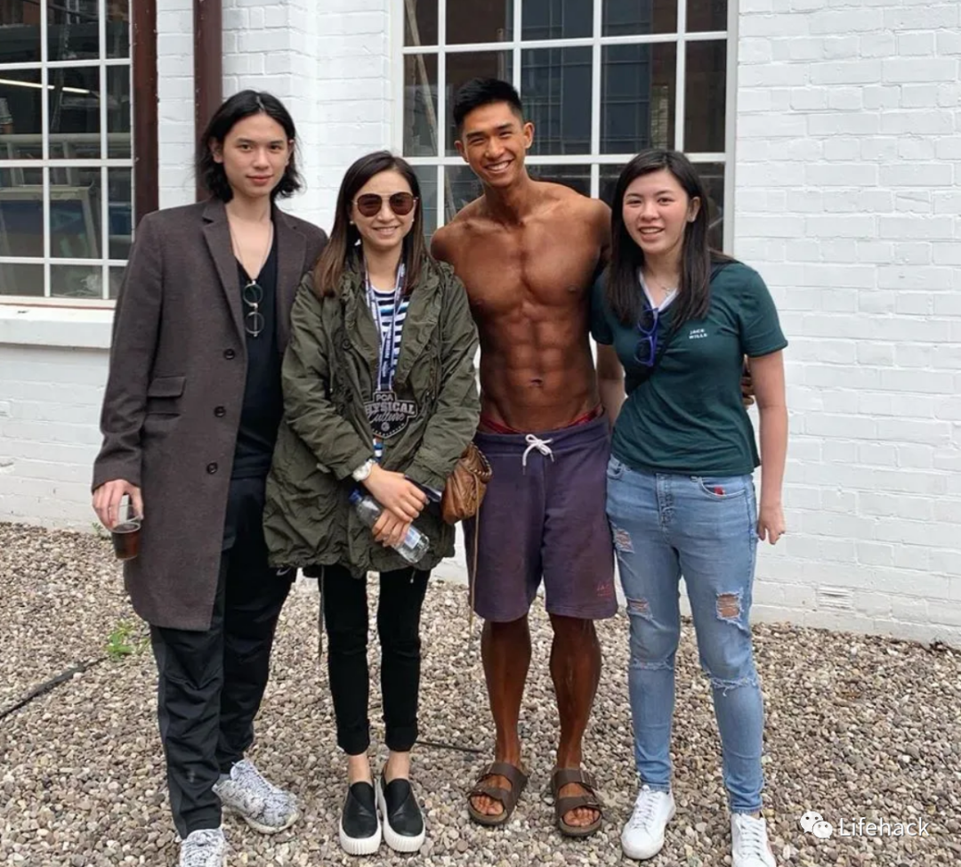 香港小姐|23岁港姐儿子引发舔屏，寸头肌肉简直不要太帅