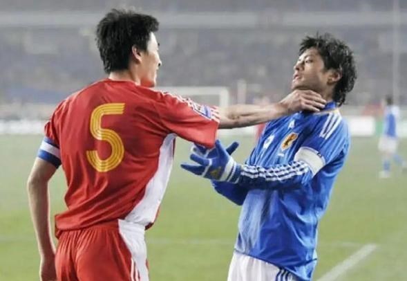 张稀哲|中国足坛5大“打酱油”型留洋球员,1人被签下目的居然不是踢球