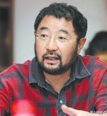 朱军|她曾拒绝朱军追求,32岁因不愿做家庭主妇离婚,60岁皈依佛门