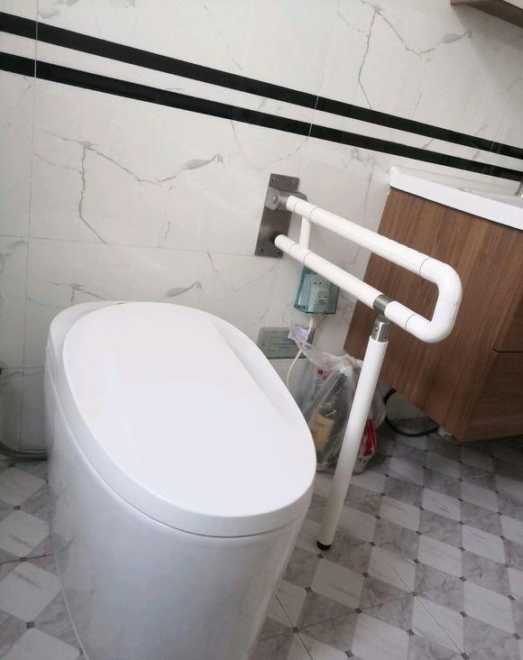 []简单装修的新房，打扫干净就很漂亮了，最满意电视墙和玄关，晒晒