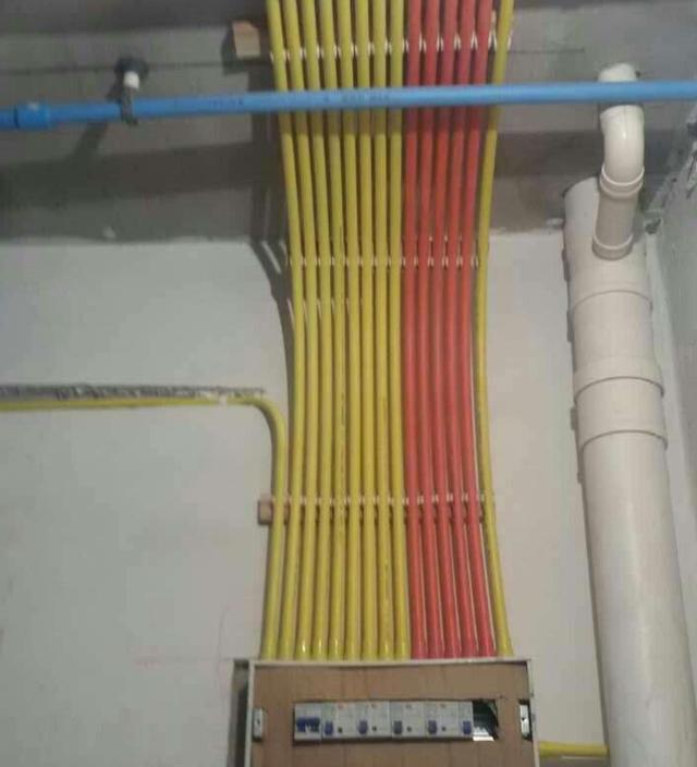[]水电当成样板房来装，完工很惊艳，引得邻居都来参观，好处太多