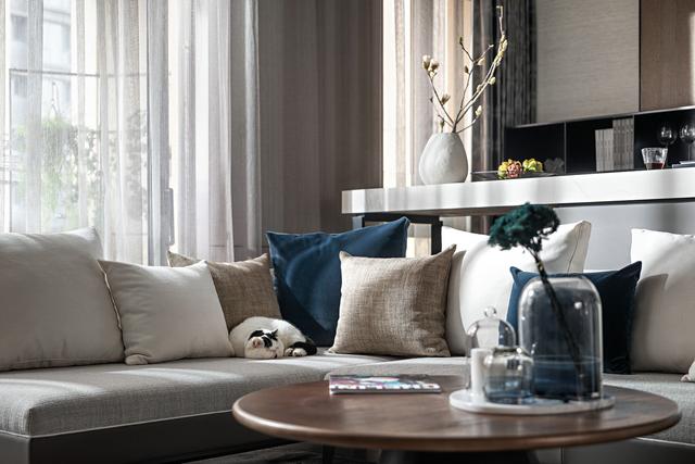 『』皮沙发好还是布艺沙发好？