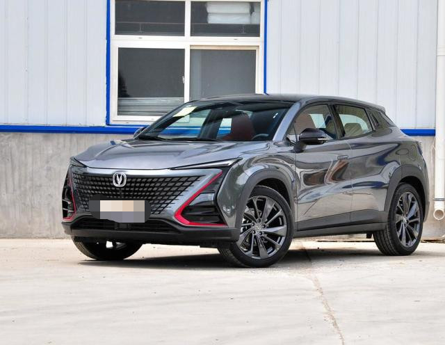 长安汽车|上市一周销量破1万，11.39万就有百万气场，车友：赶上H6很轻松