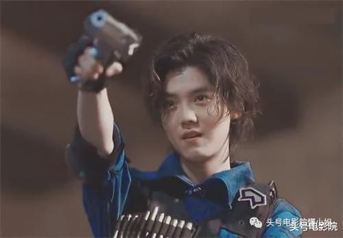 李易峰|错过八佰,演白夜追凶导演新作,李易峰成“四大顶流”转型第一人