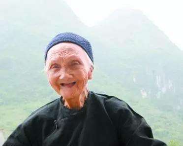 长寿：人寿命长短，外貌上会“显露”？若有这4个特质，祝贺长寿与你有缘