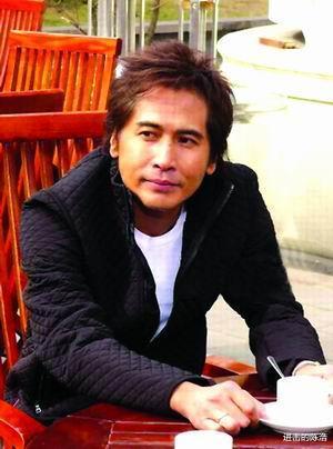 【齐秦】60岁齐秦一生坎坷：与儿子对簿公堂，嗓子失声，51岁脸部60%烧伤