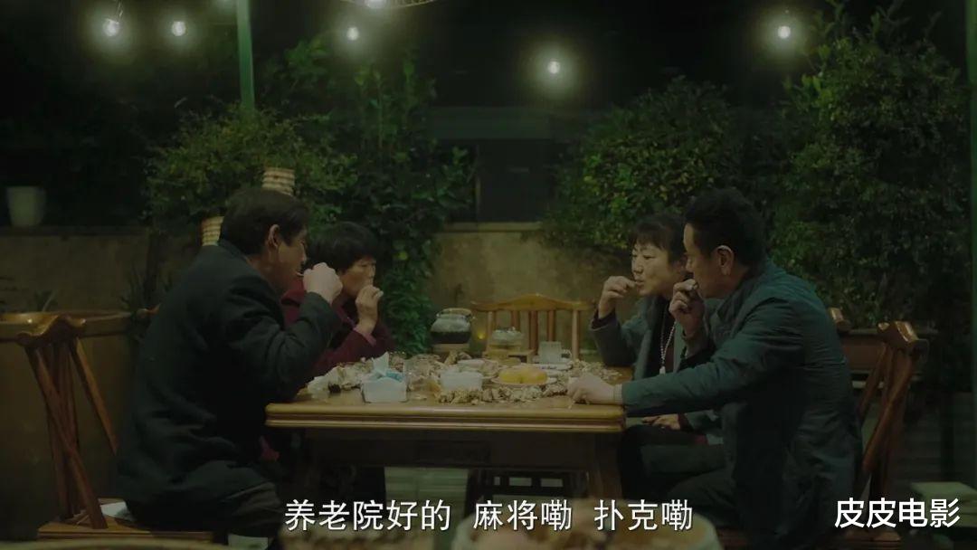 国产片|片中演员90%是导演亲戚,一波“虎”操作后,竟拍出国产片良心