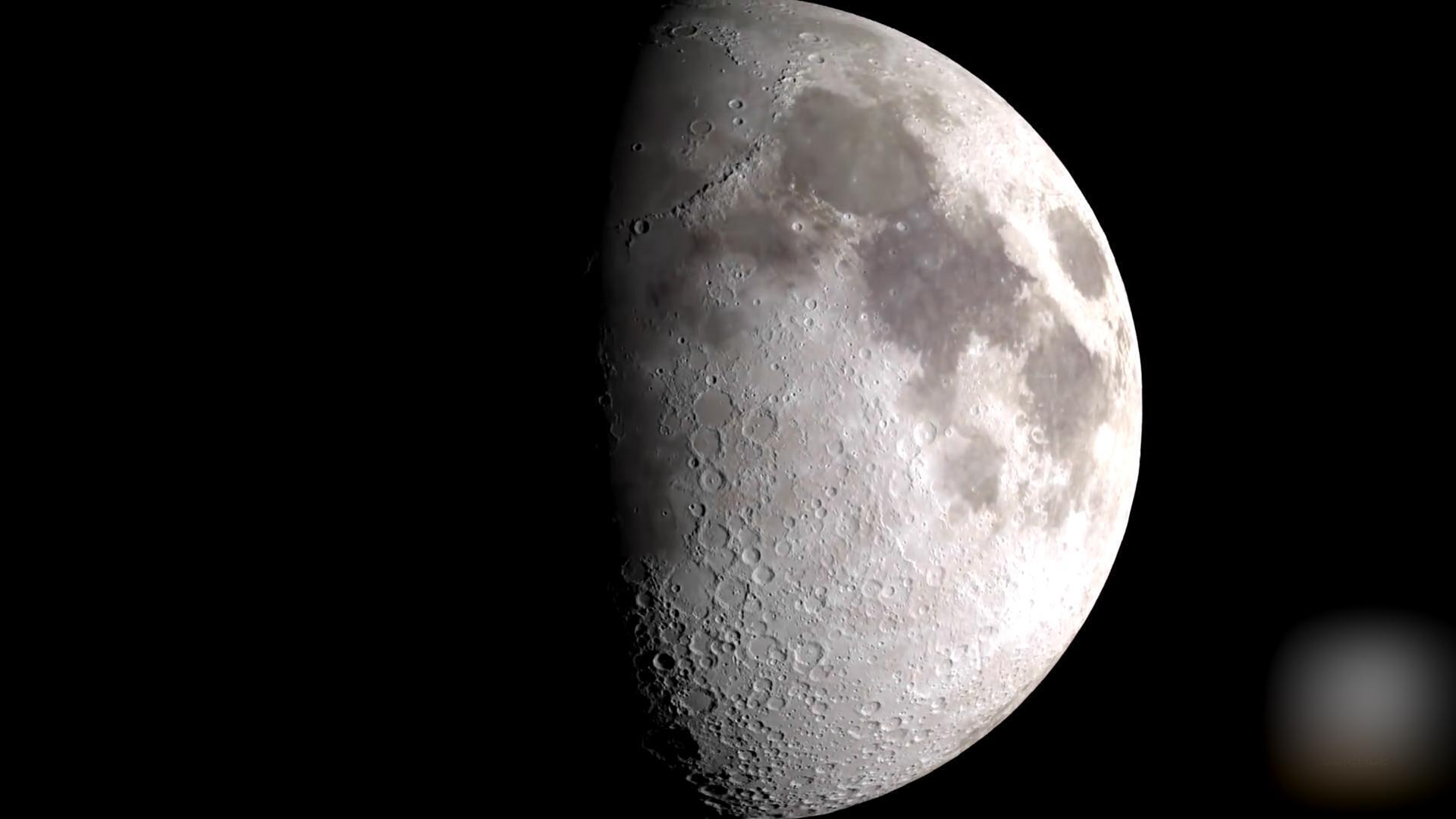 『月球』月球有外星人? 加拿大天文爱好者，3月26日拍摄到月球UFO高清画面