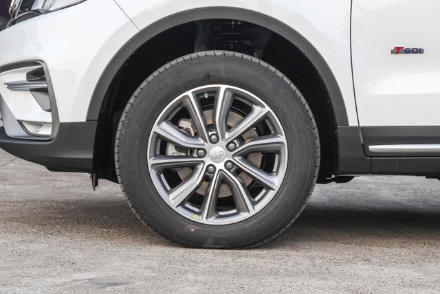 五菱|吉利的“顶梁柱”SUV,起步仅6万出头,7个月卖出近12万台