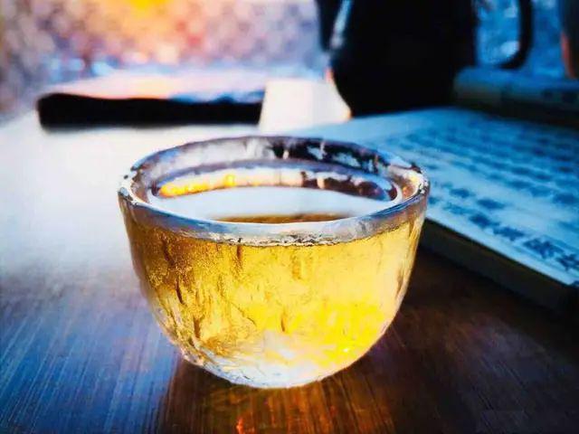 「营养膳食」白酒最怕的“解药”就是它，家家户户都有，酒前吃不会醉对肝好！