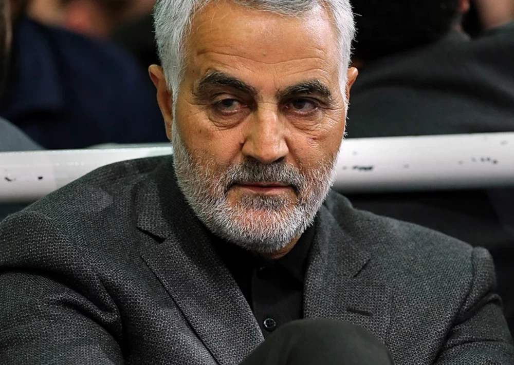 [伊朗]武器禁运将到期, 伊朗点名要买歼10C和052C, 美：敢卖试试