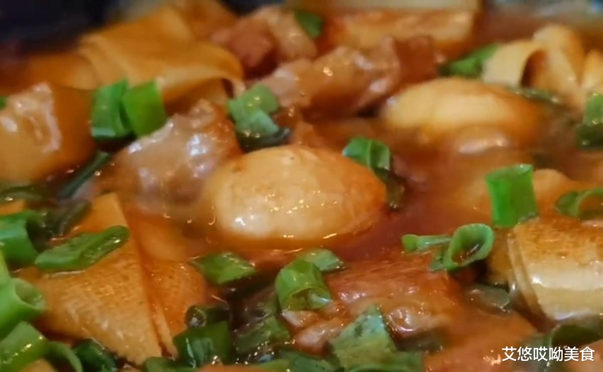 【鹌鹑蛋】五花肉新吃法，不加油不加水，出锅软烂，吃得汤汁都不剩