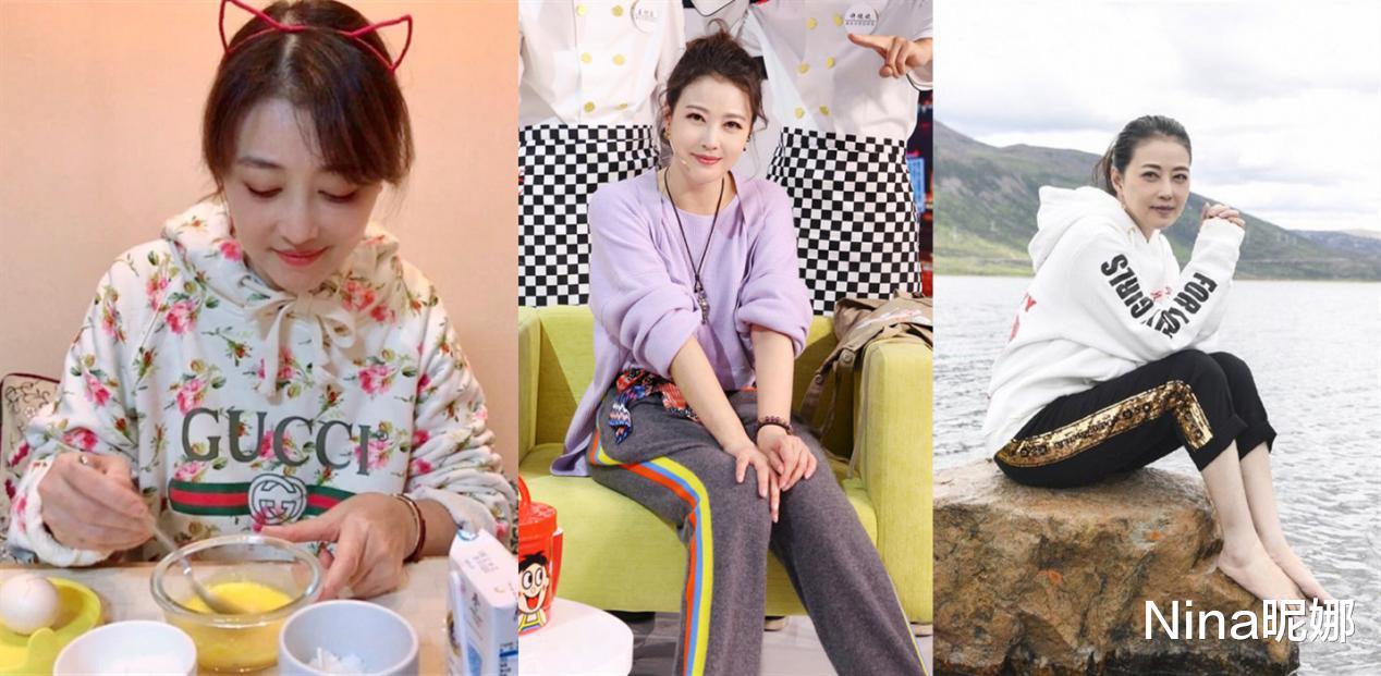 公主裙|54岁周海媚越老越放纵，穿公主裙拖鞋逛公园，扎双马尾顶多40岁