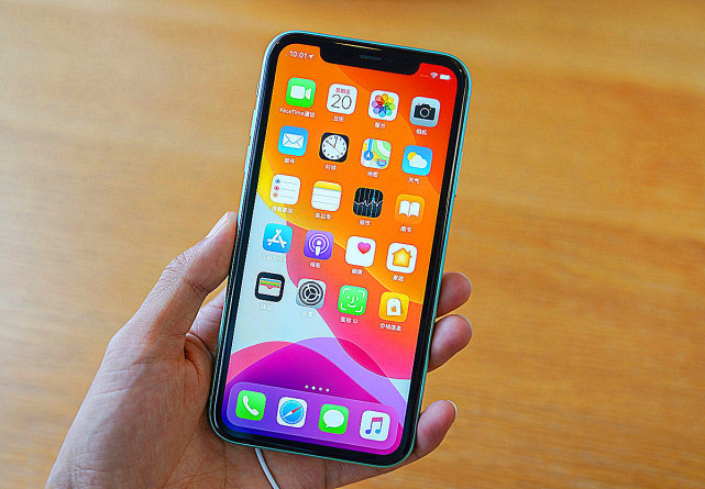 5G|这就是差距？iPhone11依旧畅销，几乎不受5G影响！