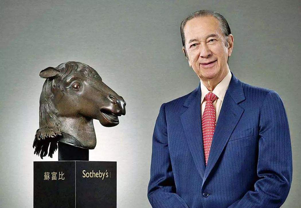 『何鸿燊』赌王何鸿燊娶了4个老婆,不犯重婚罪吗?清朝给的权利