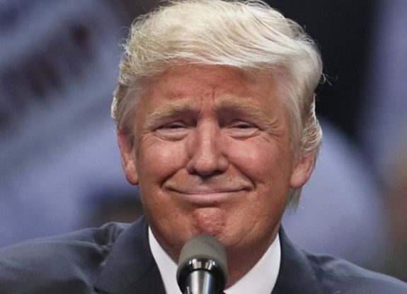 「」特朗普好日子到头了？中国抛售1200亿美债后，逼美国亮出“底牌”！