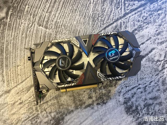 机箱|3999元DIY神光同步电脑:颜值高,性能强,散热好