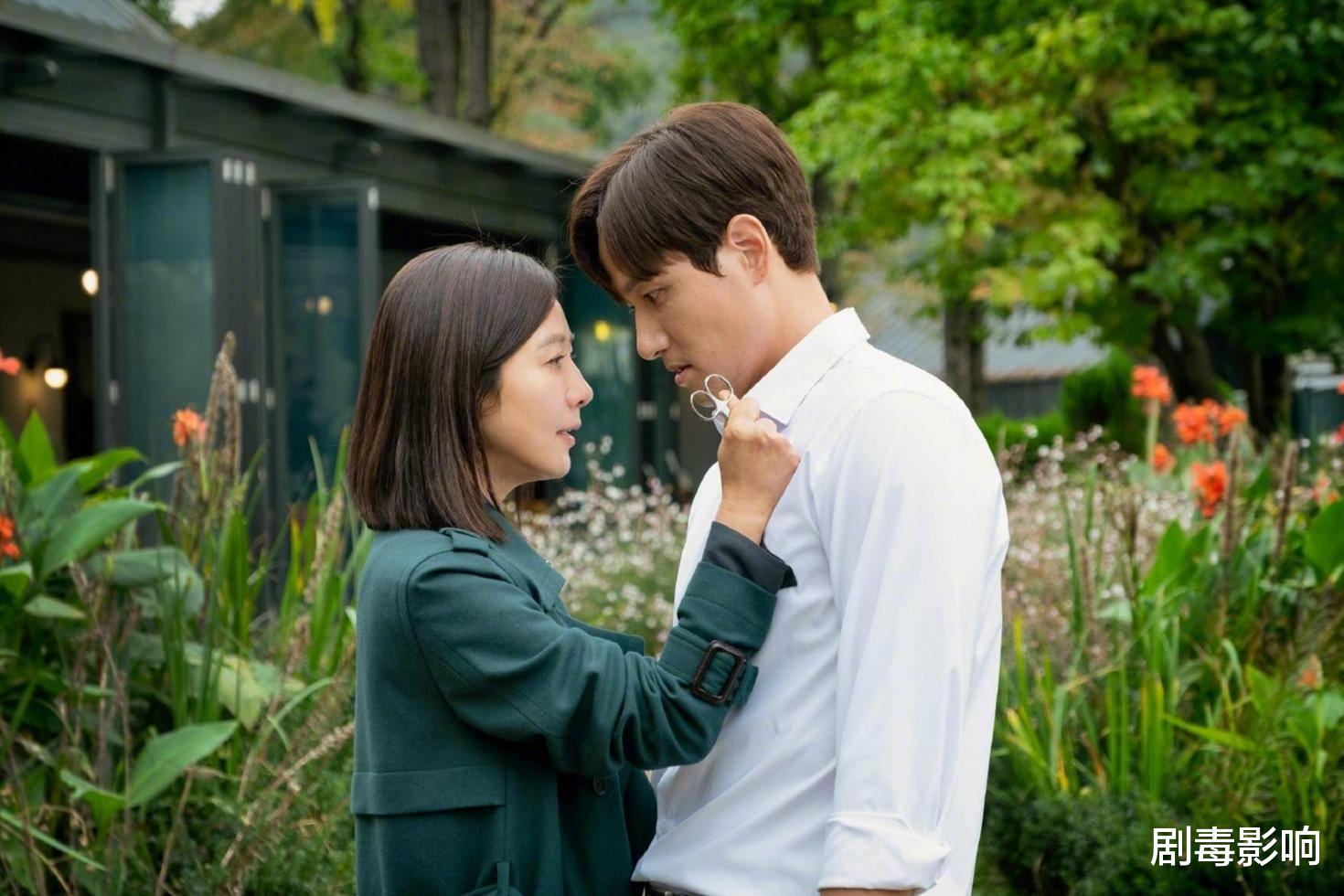 「夫妻的世界」为了收视拼到底？《夫妻的世界》官宣从第9集开始，等级改为19禁