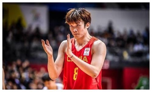 【巩晓彬】如果巅峰时期的巩晓彬和丁彦雨航进行1V1,谁更有机会赢呢?