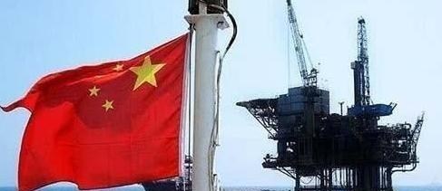 「石油」厉害了我的国！2000亿收购废地成最大油田，西方媒体：这次赚大了