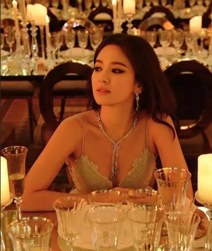 【韩佳人】美上热搜的她,每一秒都是颜值巅峰