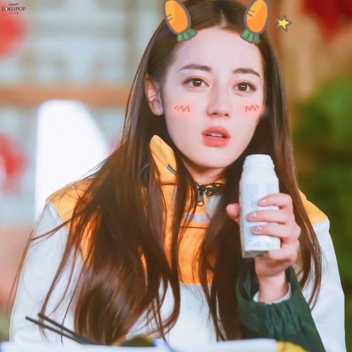 迪丽热巴▲为什么迪丽热巴在《奔跑吧》和《极限挑战》判若两人呢？