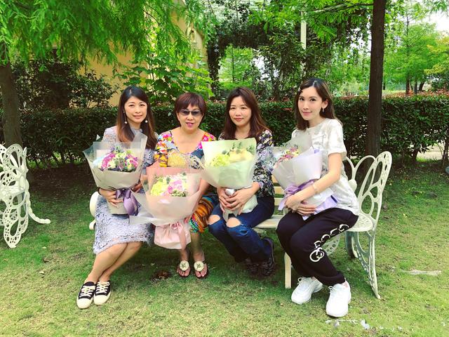 林志颖|婆婆跟亲妈差距大！林志颖丈母娘真美，女儿被婆婆嫌弃亲妈来补偿