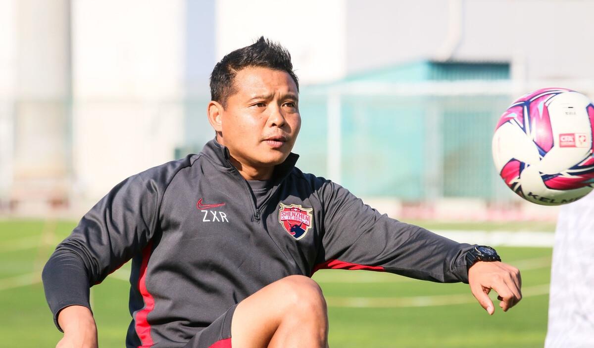 山东鲁能|中超第5轮，鲁能决战前又迎来重大喜讯，李霄鹏笑得合不拢嘴