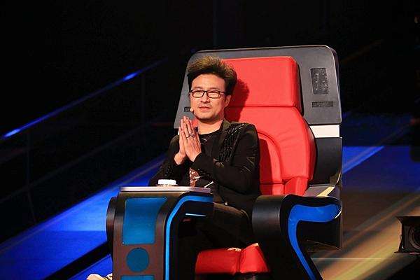 汪峰：投入汪峰门下，一路爆冷获得《中国好声音》冠军，却没有火过一天