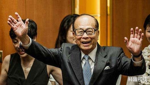 华为■李嘉诚投资175亿支持华为，还叫员工买华为，尽量不要用苹果手机