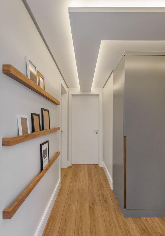 |走廊一定要吊顶吗？这样的造型设计再搭配灯饰，美观又不压抑