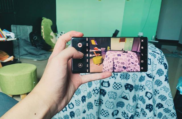 华为|买选华为还是小米?线下店老板的回答很实在,一针见血说到心坎了