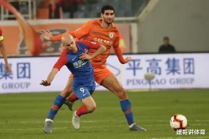 #山东鲁能#鲁能新10号人选备受关注，罗安东、宋文杰去留引争议