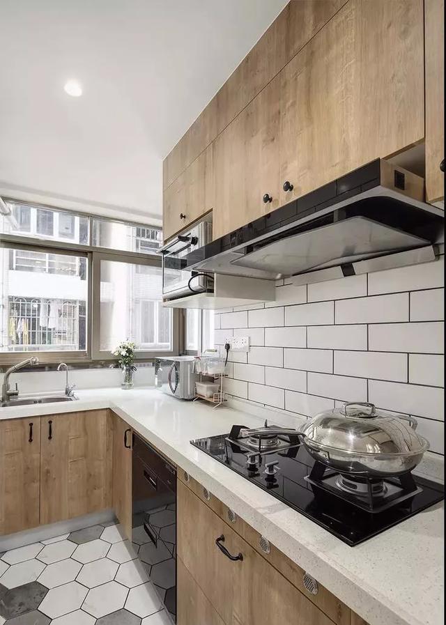 『』5平米厨房的设计要点，面积不大更是要好好设计，好用到哭