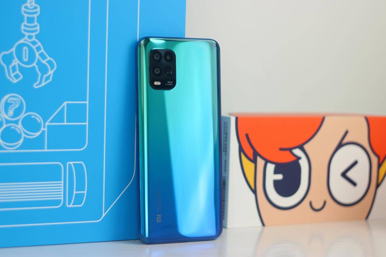 『iPhone』2000预算手机怎么选,96%以上的人都会选择这四款