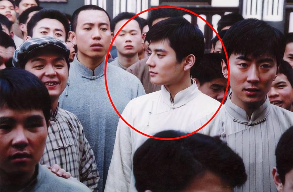 赵奕欢|男人不减肥就得死？赵奕欢节目发飙，一脚把男友踹进医院