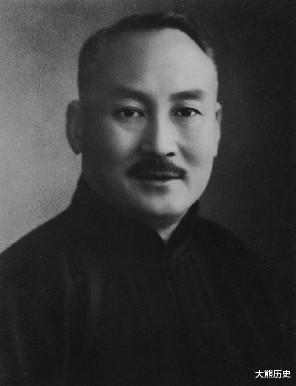 『蒋介石』当年与蒋介石一起竞争权力的四位国军元老，后来都怎么样了