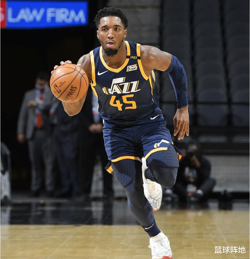 快船隊|西部全亂了！太陽讓出榜首，湖人直逼快船，勇士強勢回歸，超級黑馬攪局