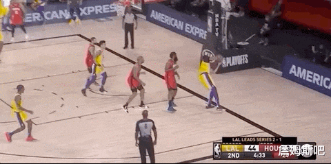 湖人队|湖人大比分3-1领先火箭，弃用中锋却派上奇兵，卡鲁索和詹姆斯一同杀死比赛