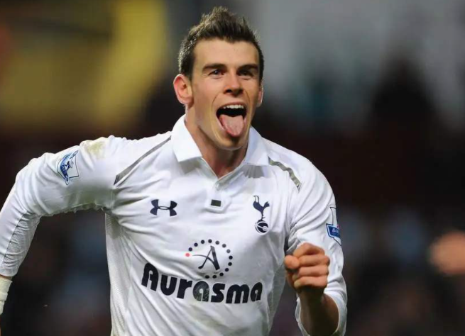 穆里尼奥|待遇就是不一样，坐板凳不抱怨也能被称赞，穆里尼奥称贝尔要起飞