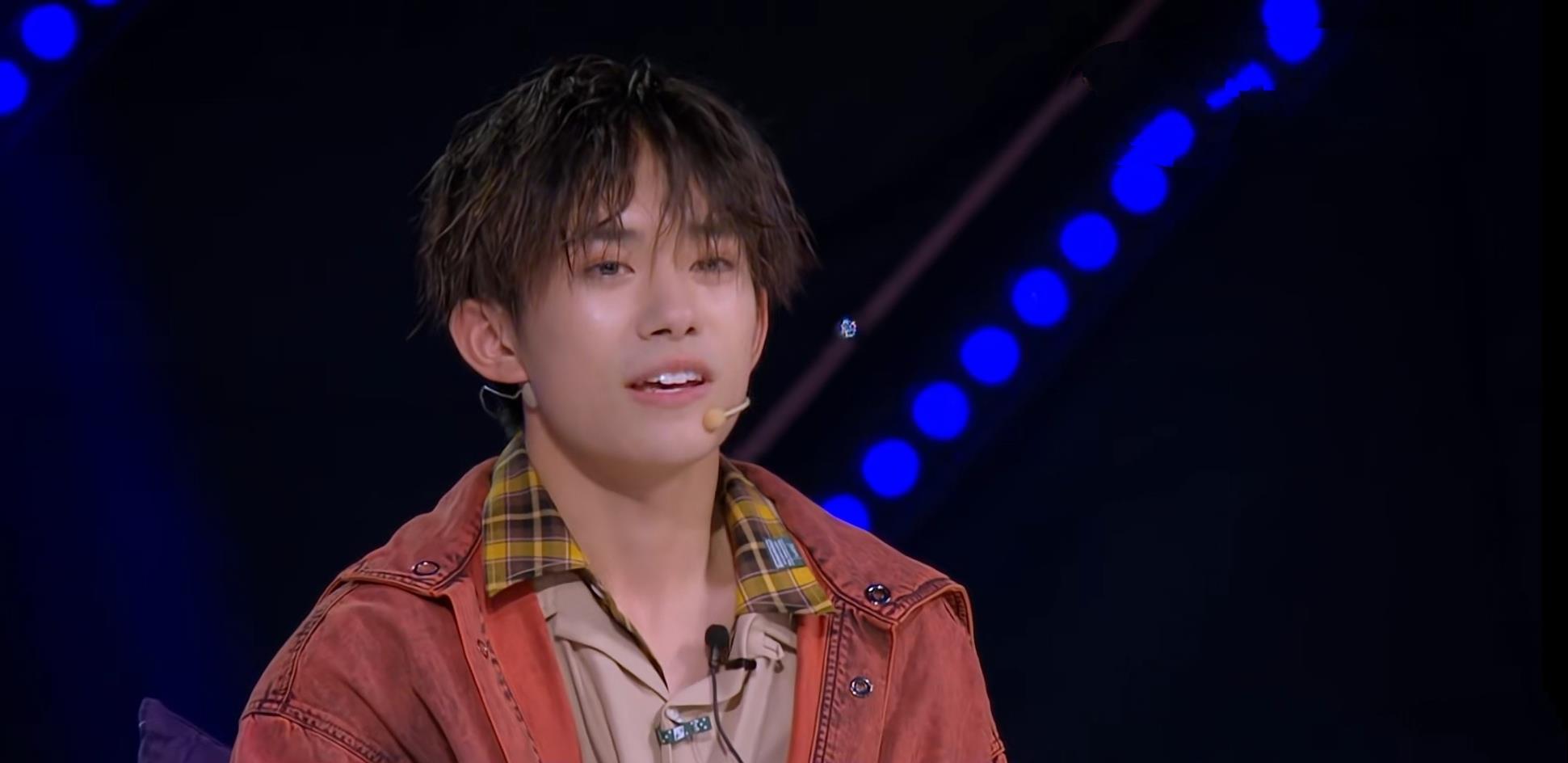 易烊千玺|《这就是街舞》AC偏爱易烊千玺，小宝选择张艺兴，甩手舞大神登场