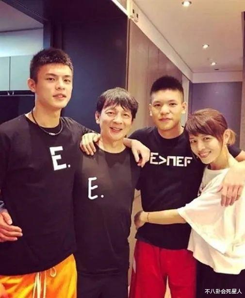 金城武|金城武初恋近况：52岁坐拥上亿身家，因自卑分手如今美得不像话