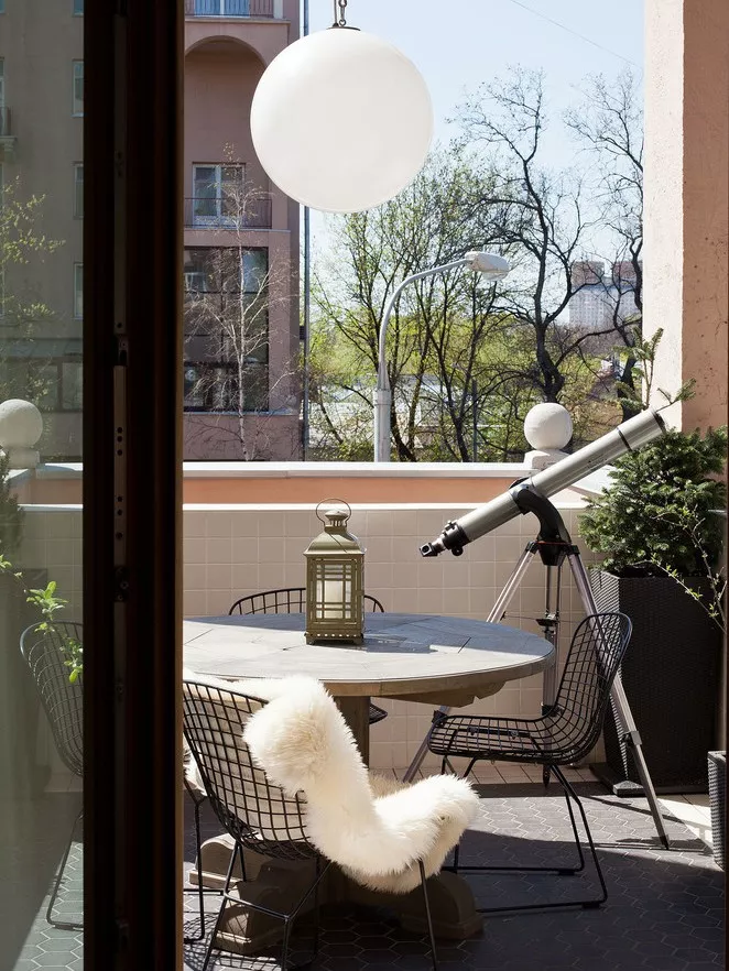 |阳台改成这样，朋友来了都不待客厅了！