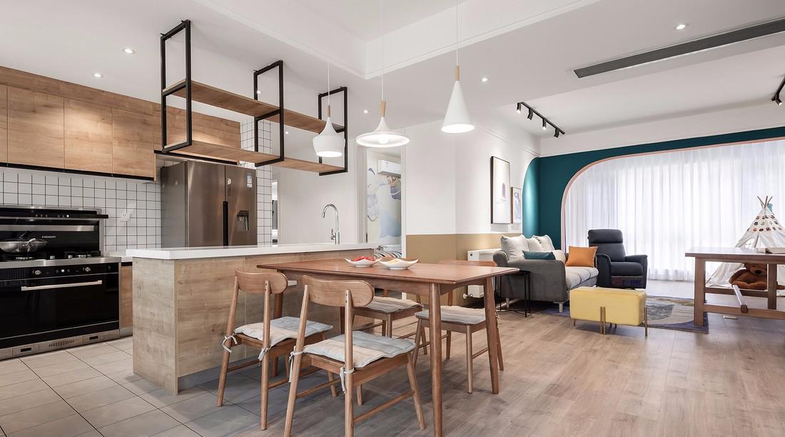 |越来越多人选择打通厨房，不做电视墙，学他家这么装，太有品味了