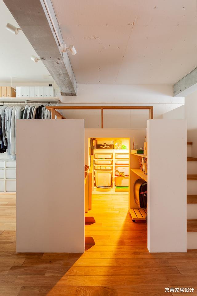 ：日本一家4口住55㎡，放下2张床，带步入式衣帽间！国内小户型学学