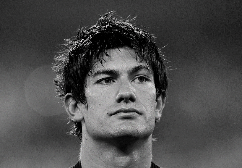 [山东鲁能]砰！鲁能最后一次中超夺冠功臣开枪自杀！曾披10号球衣