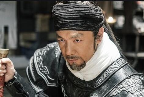 秦始皇|战神每次打仗前都向秦始皇要美女，妻子很是不解，战神：是在保命