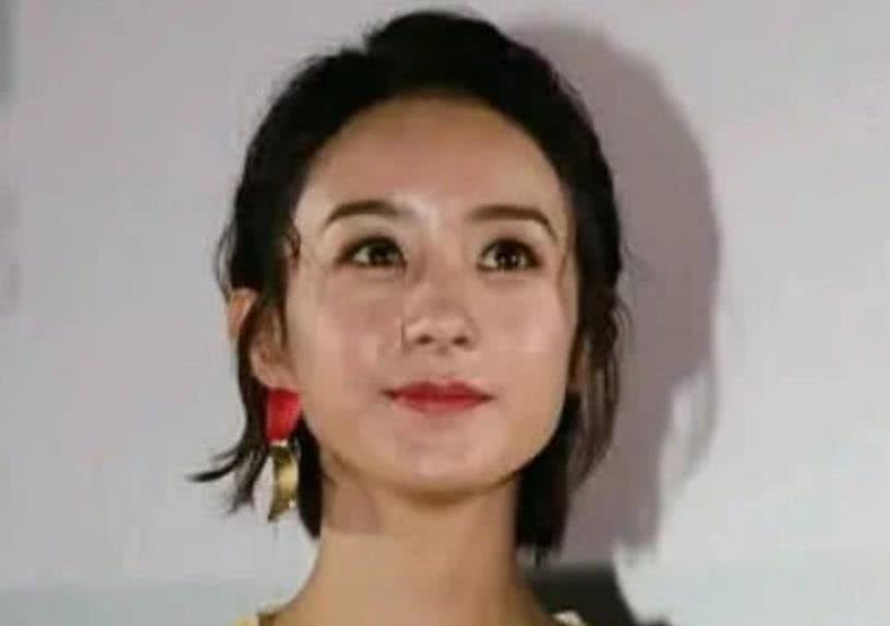 「关晓彤」明星真实的样子你见过吗？关掉美颜关掉滤镜后，上帝果然是公平的